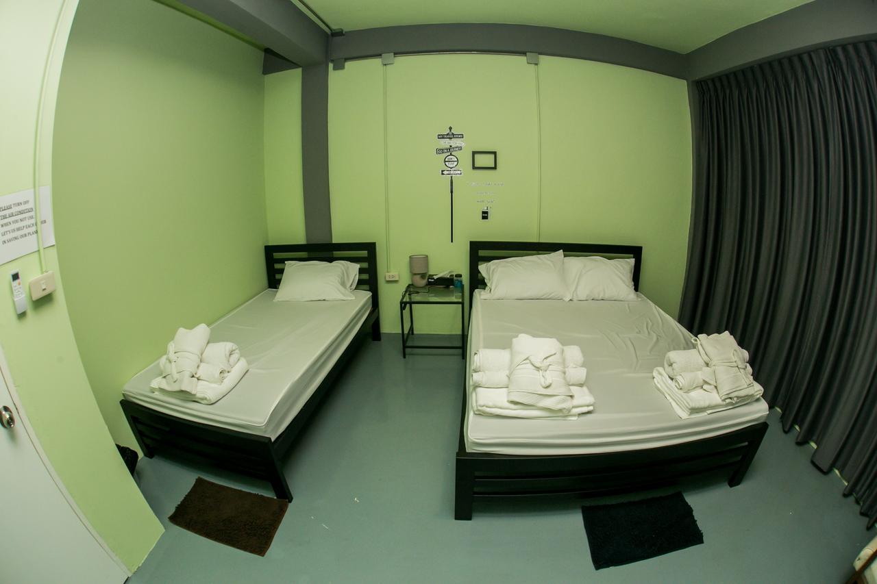 Samsen 8 Hostel Bangkok Exteriör bild
